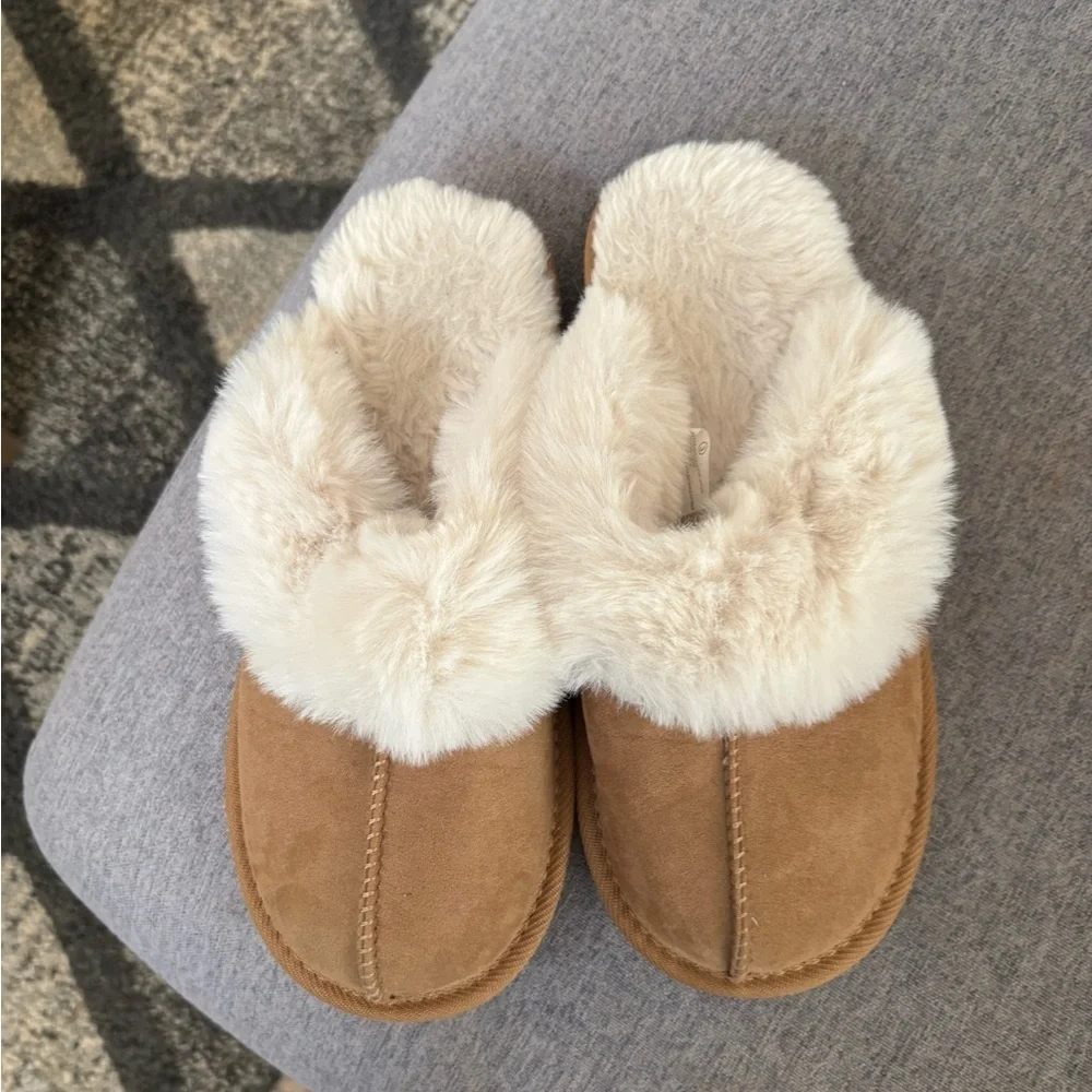 Old Friend Kid's Bobcat Acrylic Fleece-lined Scuff Slippers size 3